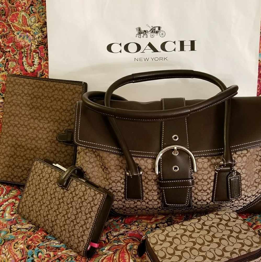 ISO matching wallet, makeup bag